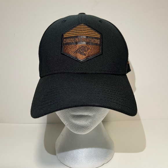 Carolina Panthers New Era 39THIRTY Flex Hat Medium-Large Black Leather Logo - Picture 1 of 8